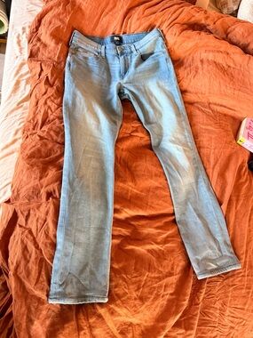 PAIGE Light Blue Skinny Jeans - size 30